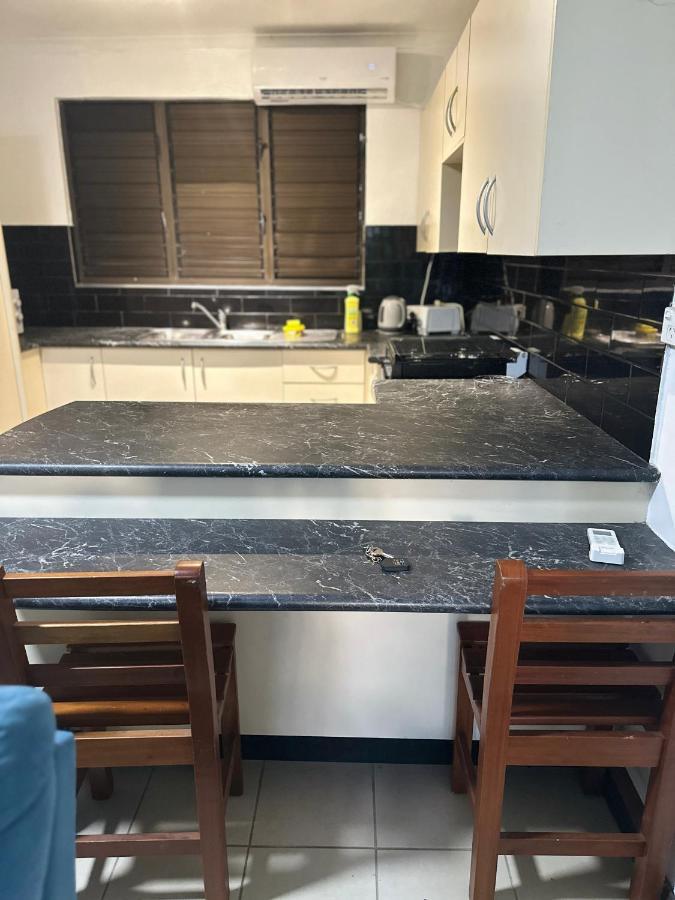 Ambitious Apartment 나디 외부 사진